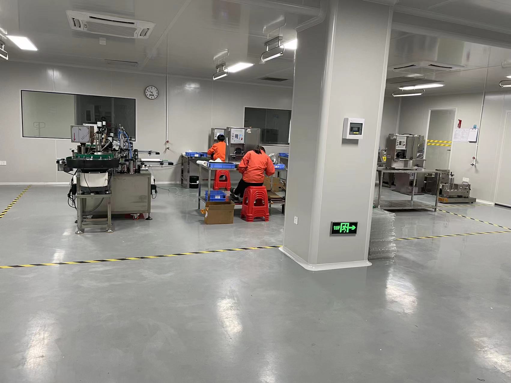 GZ New Nail workshop showing equipment, operator workstations and marked floor areas.